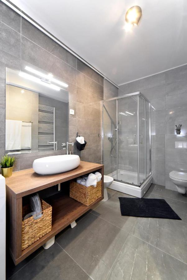 Moin Moin Double Bedroom Suite, Town Centre ซาเกร็บ ภายนอก รูปภาพ
